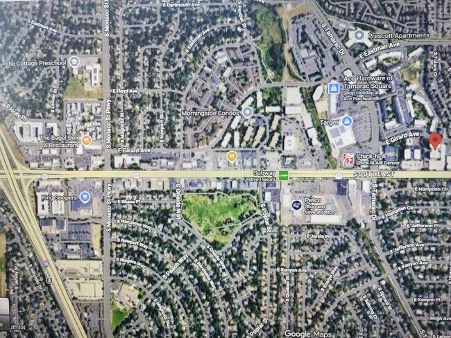 Foto del edificio - 8060 E Girard Ave