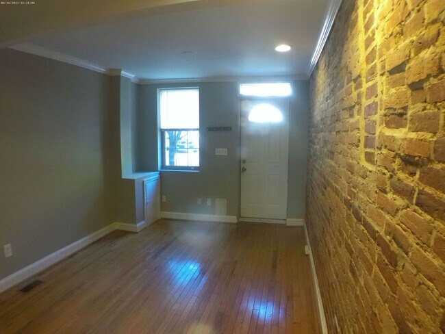 Foto del edificio - 912 S Potomac St
