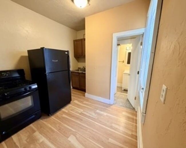 Foto del edificio - 817 Christiana St