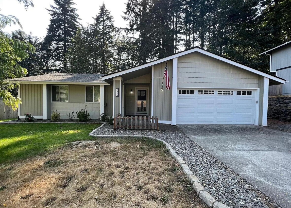1025 NE Coco Ct, Bremerton, WA 98311 House Rental in Bremerton, WA