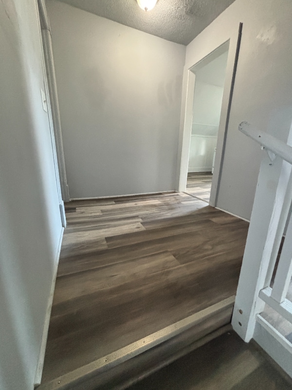 Foto del edificio - 633 W North St