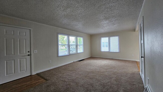 Foto del edificio - 1409 Merrill Ct