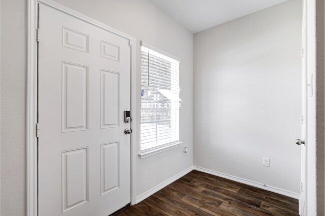 Building Photo - 5214 Scoria Trl