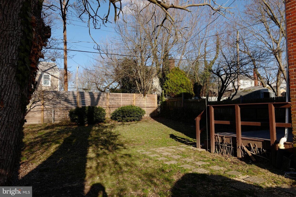 2800 Albemarle Dr, Alexandria, VA 22303 House Rental in Alexandria