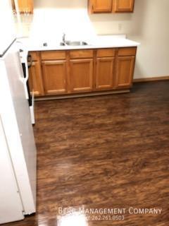 Foto del edificio - 282 W Main St