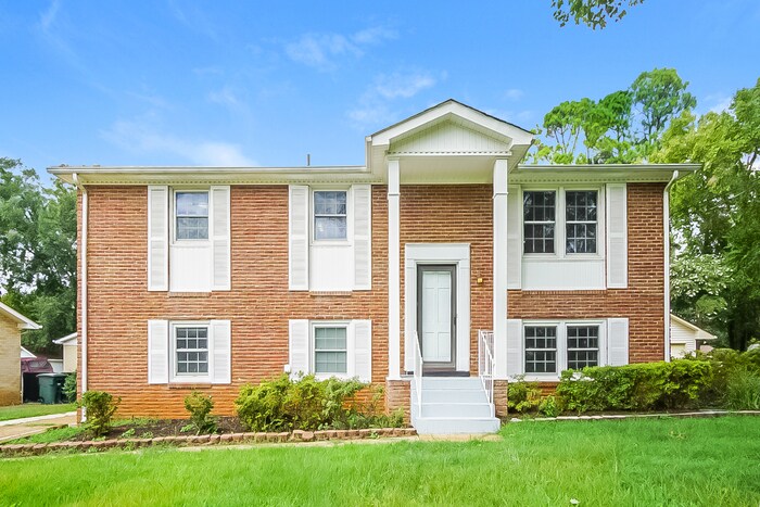 Foto principal - 7704 Logan Dr SW