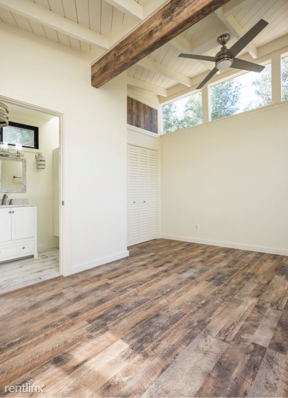 Building Photo - 47 Conifer Way