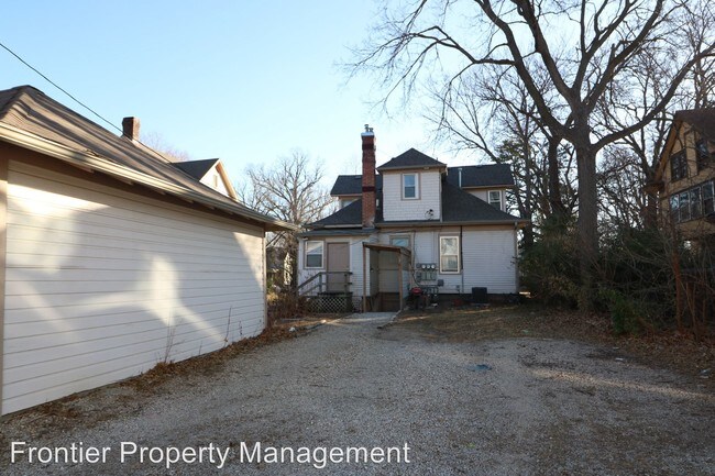 Building Photo - 1020 Leavenworth St