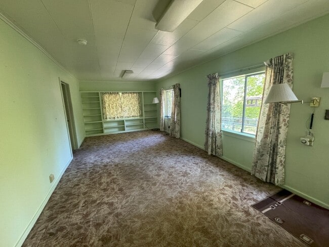 Foto del edificio - 16 Van Ness Ave