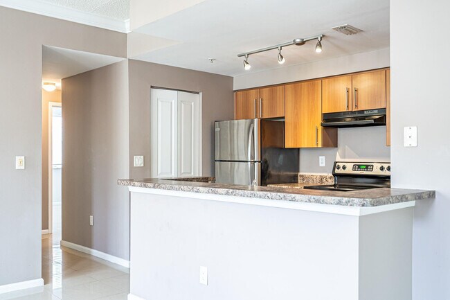 Foto del edificio - 5840 W Sample Rd