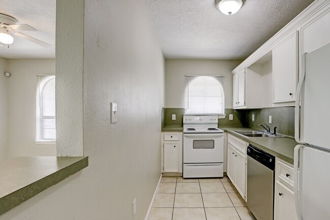 Foto del edificio - 330 6th St