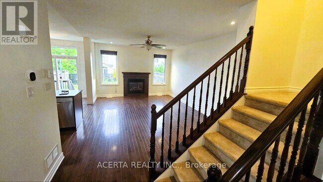 Photo du bâtiment - 420 Abbeydale Cir