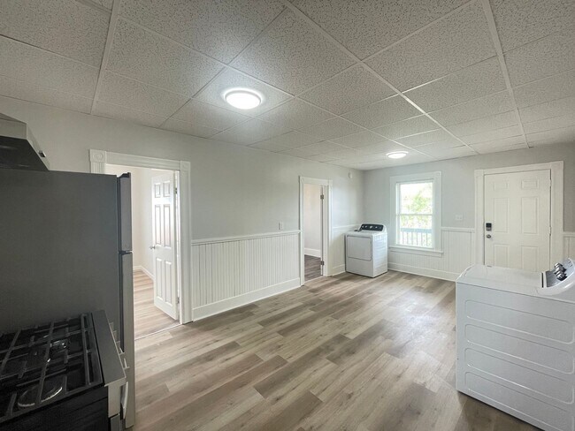 Foto del edificio - 551 Somerville St