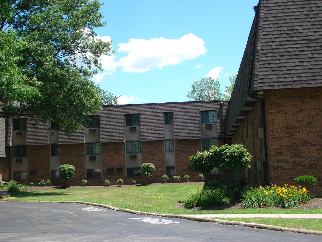 Peppertree Apartments - Peppertree