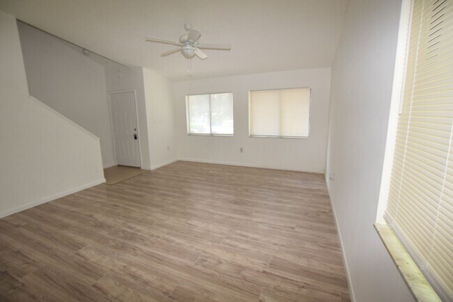 Foto del edificio - 904 Sumter St