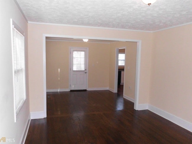 Building Photo - 4134 N Dearing St NE