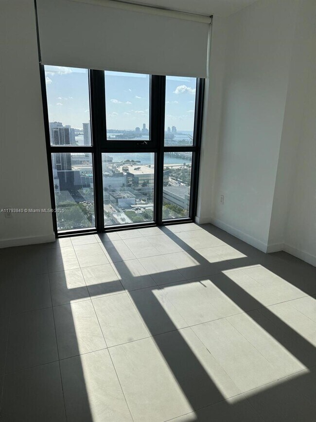 Foto del edificio - 1600 NE 1st Ave