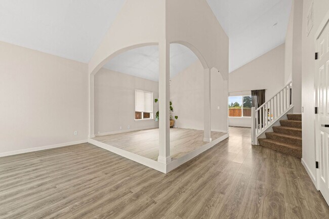 Foto del edificio - 16640 Rainier View Dr SE