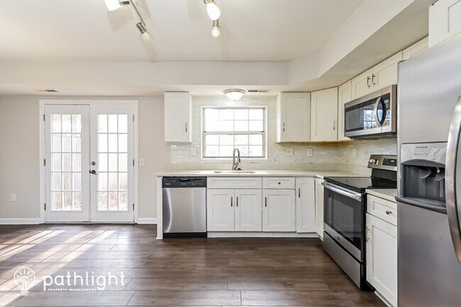 Foto del edificio - 4613 Goldeneye Place, Waldorf, MD, 20603