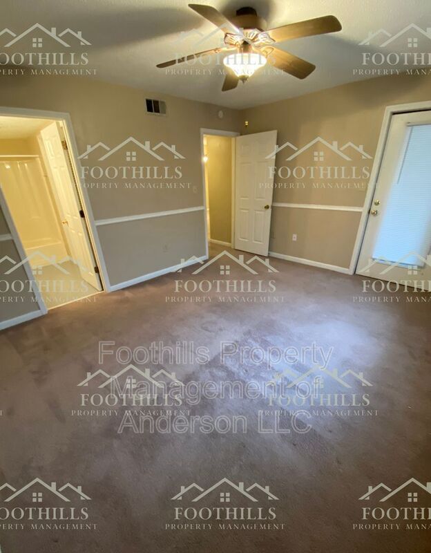 1011 Northlake Dr, Anderson, SC 29625 Condo for Rent in Anderson, SC