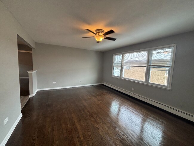 Foto del edificio - 2057-2068 W 135th St