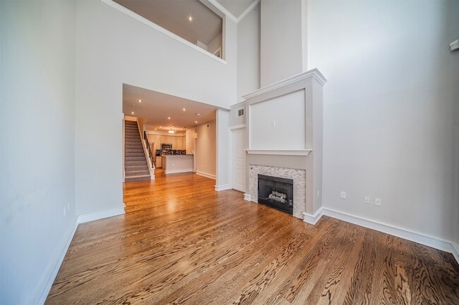 Photo - 3333 Darcy Street Unit 2209 Apartment