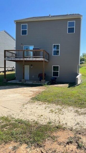 Foto del edificio - 3305 Serenity Dr NE