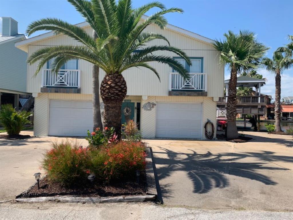 1206 Maui Dr, Tiki Island, TX 77554 House for Rent in Tiki Island, TX