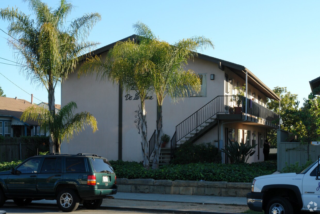 Primary Photo - 2525 De La Vina St