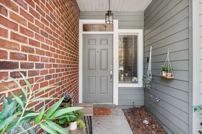Foto del edificio - New Listing in Monticello at Mill Pond – S...