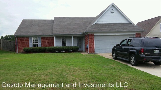 Building Photo - 763 Northwood Hills Dr