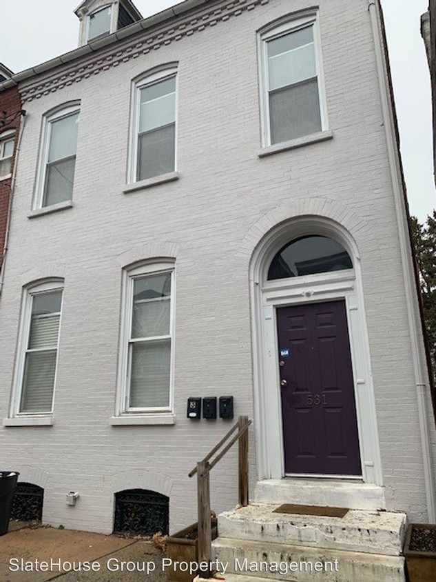 Primary Photo - 531 W King St