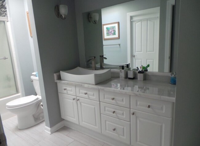 Foto del edificio - 4432 Salem Springs Way