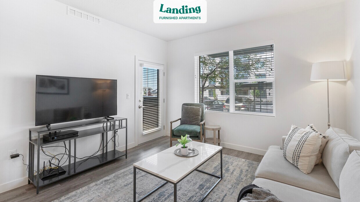 Foto principal - 15300 Porter Rockwell Blvd