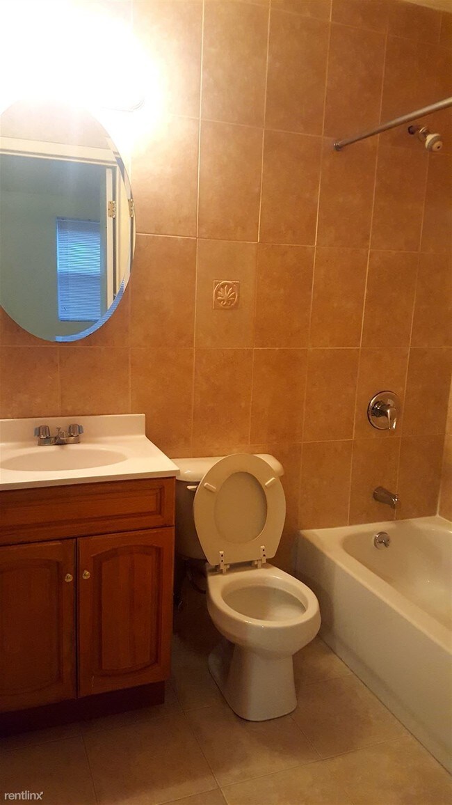 Foto del edificio - 3141 12th St