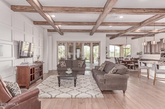 Foto del edificio - 23126 N 45th Pl