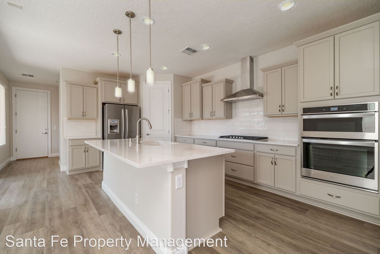 Foto principal - 3 br, 2.5 bath House - 4931 Venado Peak