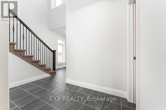 Photo du bâtiment - 16 LILLY'S COURT