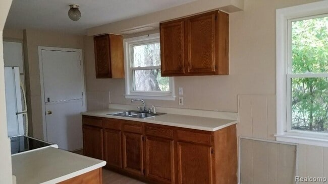 Building Photo - 5124 Hatchery Rd