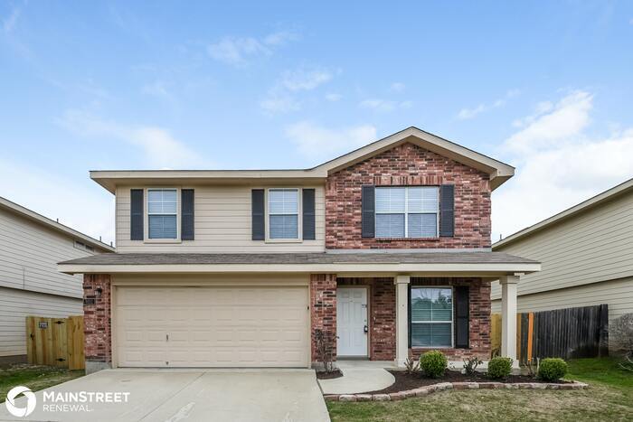 Primary Photo - 9011 Walnut Springs, Universal City, TX 78148