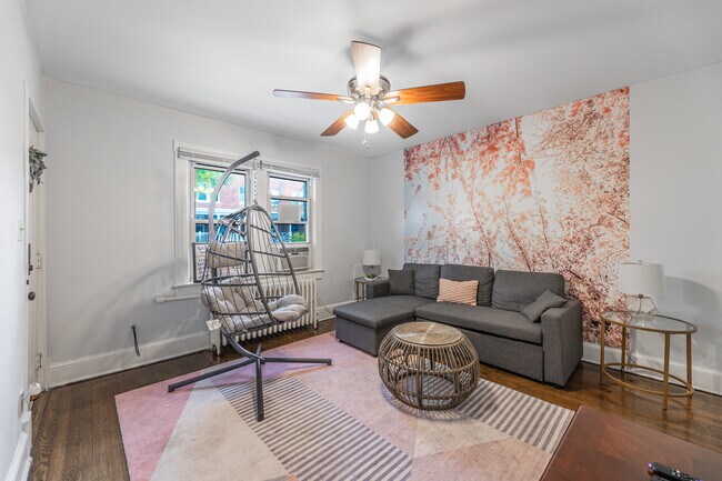 Foto del edificio - 1413 Ridge Place Southeast