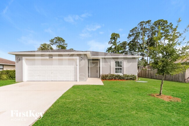 Building Photo - 2346 SW Abalon Cir