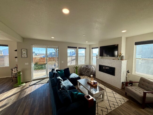 Foto del edificio - 450 Fairchild St