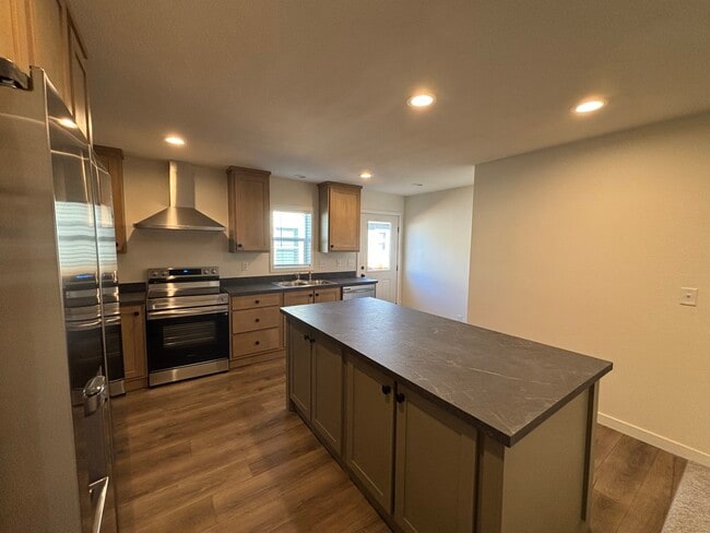 Building Photo - 1512 Agape Way