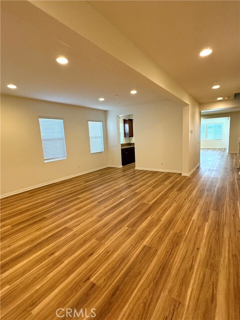 Building Photo - 14618 Viva Dr
