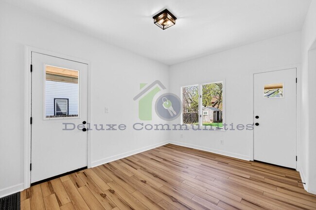 Foto del edificio - 851 Worden St SE