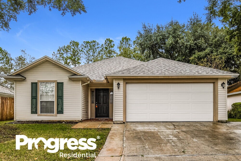 Primary Photo - 12900 Silver Springs Dr S
