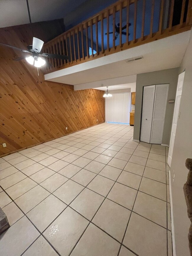 Building Photo - 3407 Maple Creek Ln