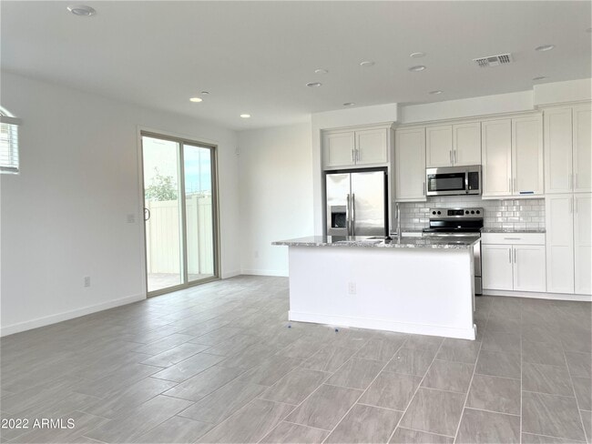 Building Photo - 4100 S Pinelake Way