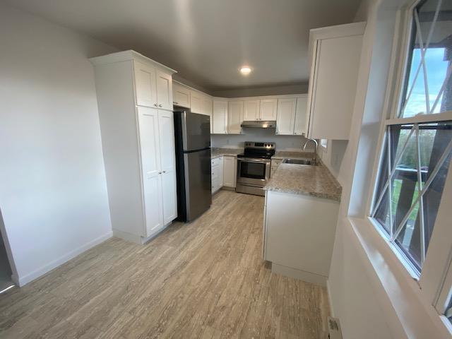 Foto del edificio - 493 Sierra Vista Ln